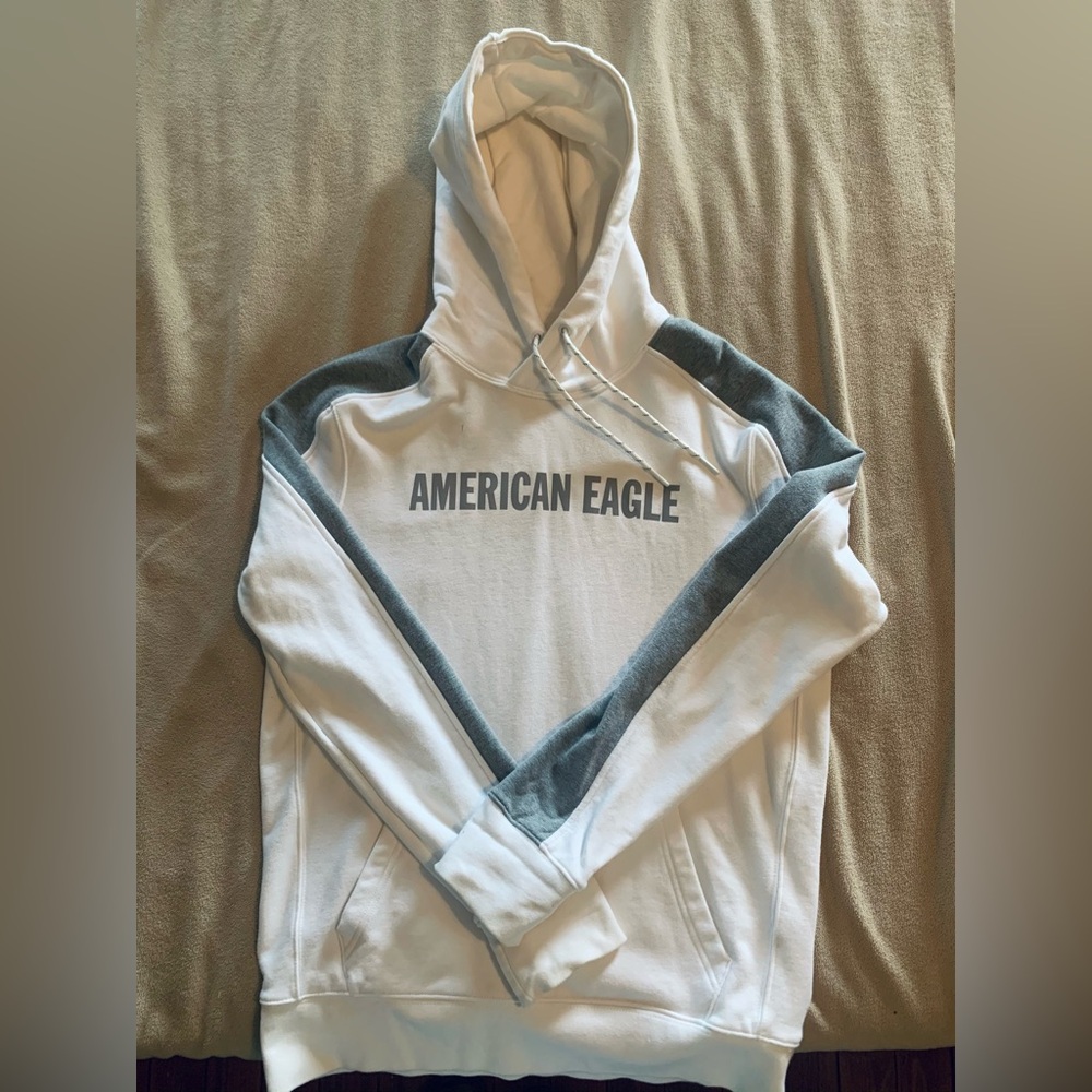 American Eagle Unisex Sweatshirt